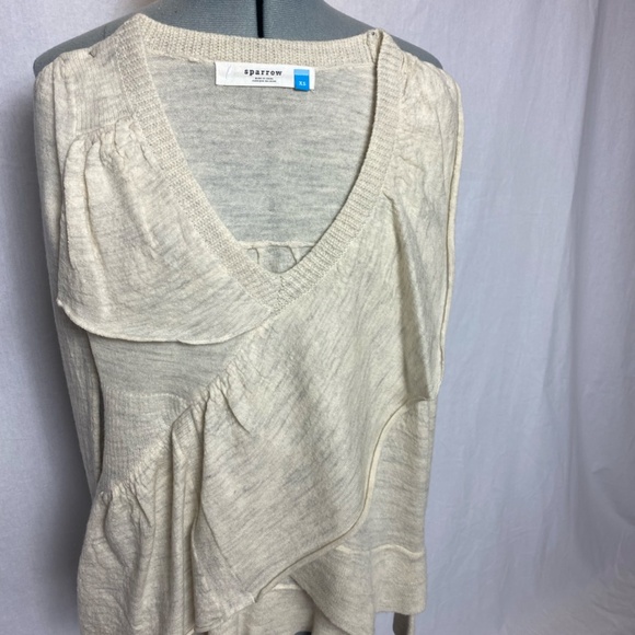 Sparrow Heather Oatmeal 100% Merino wool sweater. - Picture 11 of 14